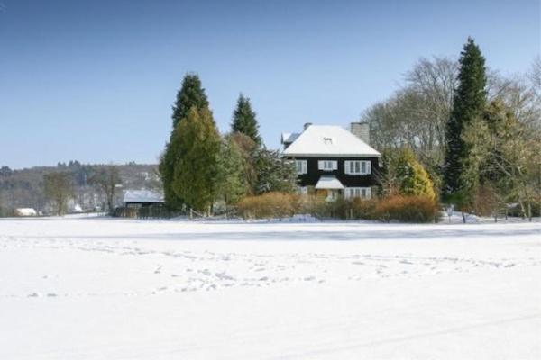 Fabulous Mansion In Spa Liege With Private Garden Exterior photo